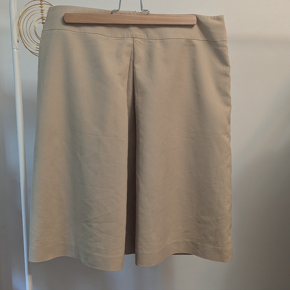 Banana Republic Light Tan Skirt